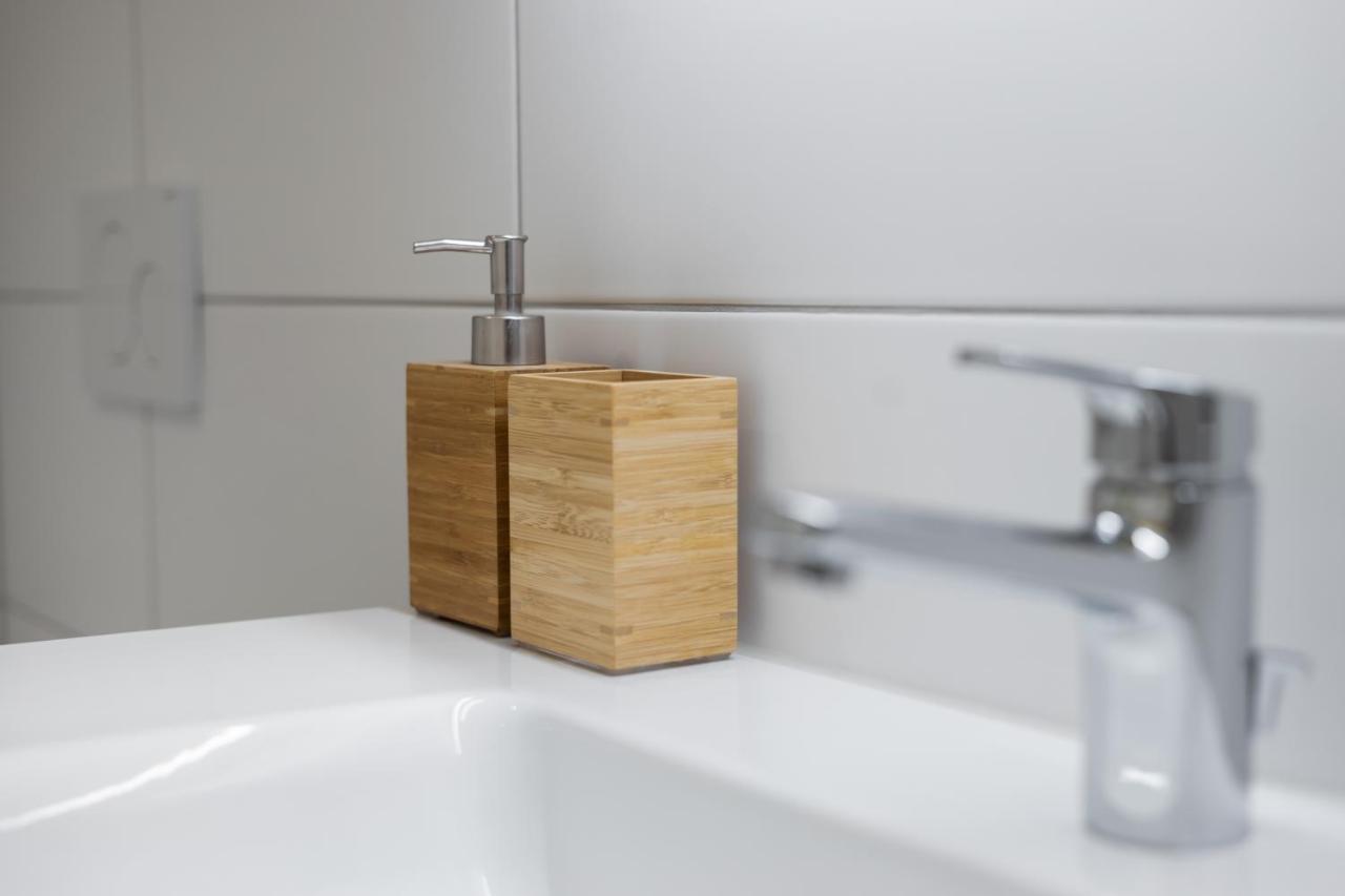 Geroldswil The R Apartment Zugerberg - Ev Wallbox - Terrasse מראה חיצוני תמונה