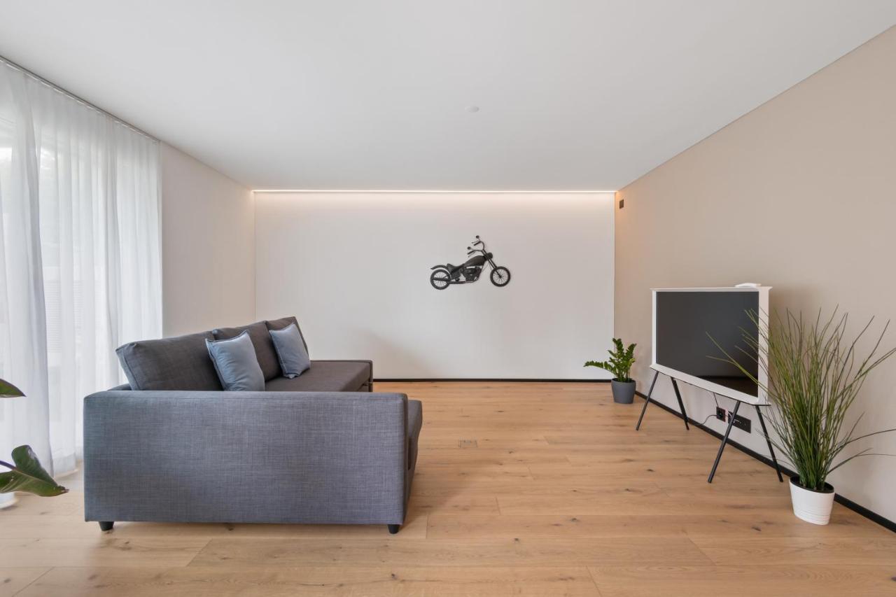 Geroldswil The R Apartment Zugerberg - Ev Wallbox - Terrasse מראה חיצוני תמונה