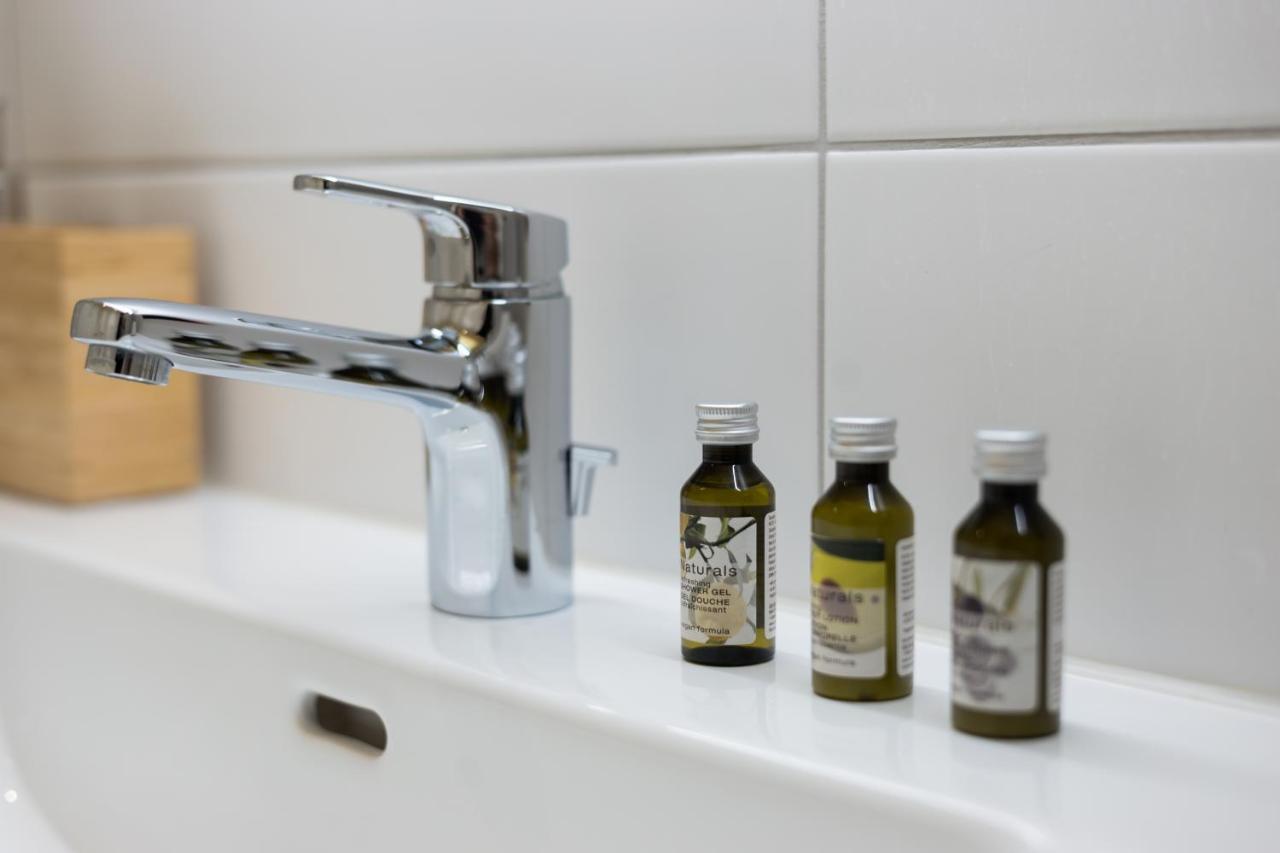 Geroldswil The R Apartment Zugerberg - Ev Wallbox - Terrasse מראה חיצוני תמונה